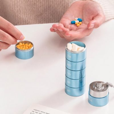 Organizator săptămânal impermeabil pentru pastile | WEEKDOSE
